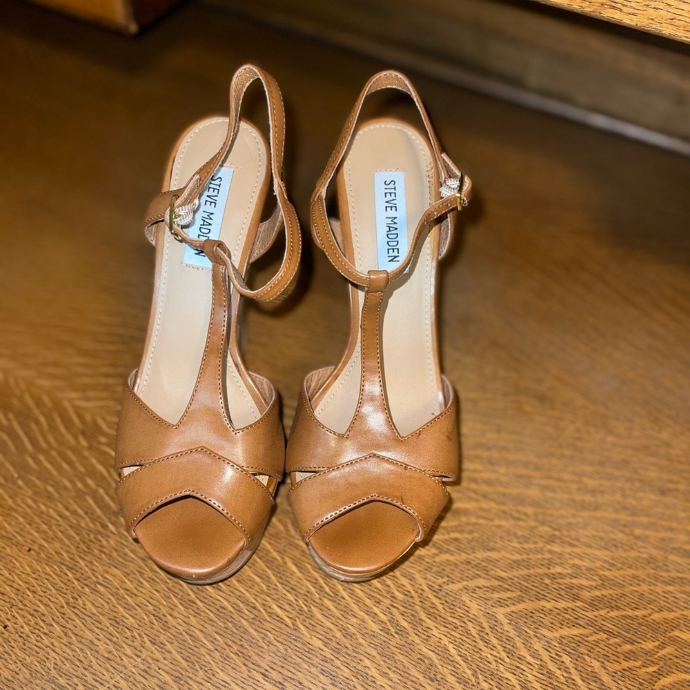 Women’s Wedge Sandals